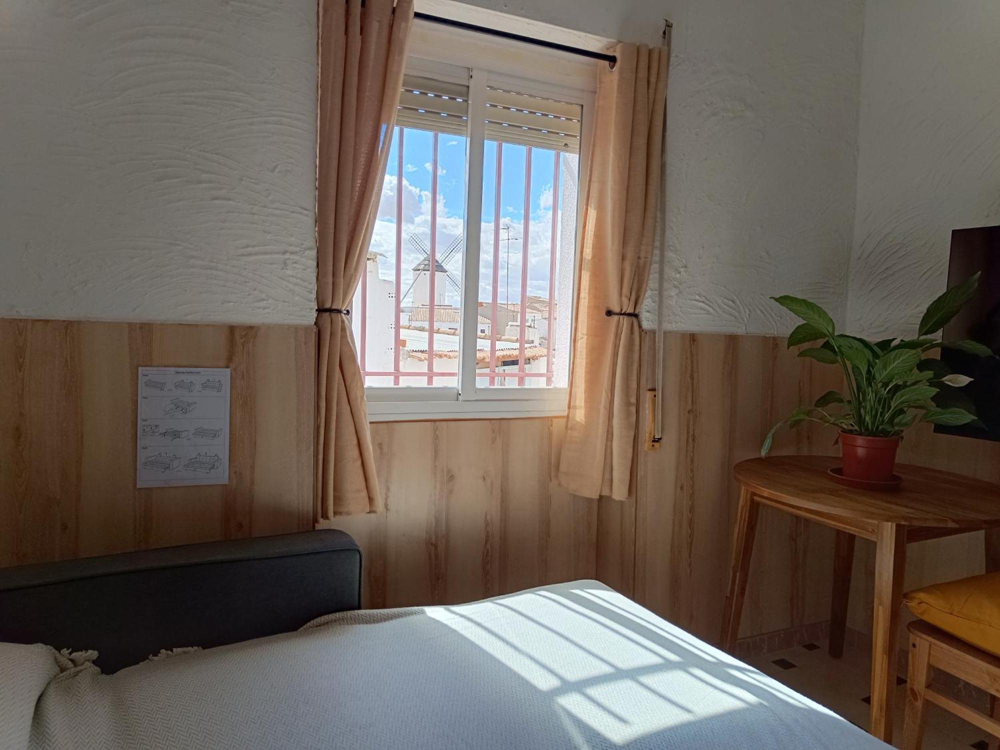 קמפו דה קריפטנה Calle Yelmo De Mambrino 19 מראה חיצוני תמונה